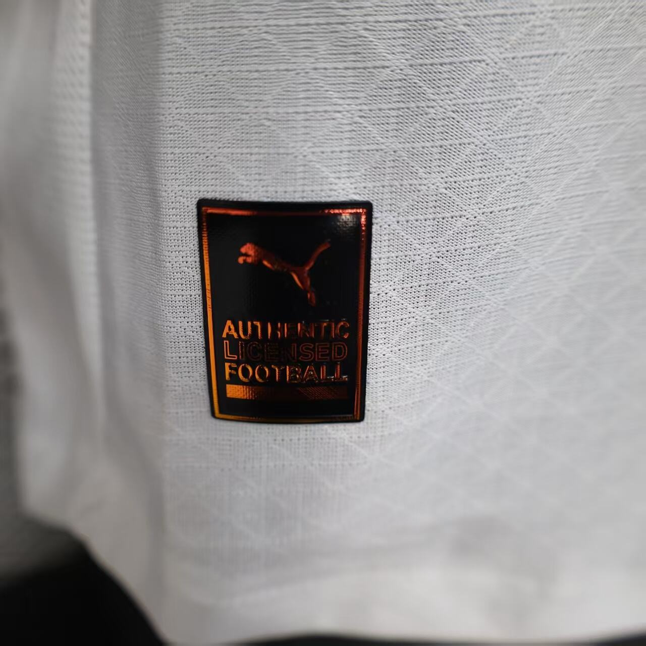 Paris Special Edition 2025 (White ) - Player version